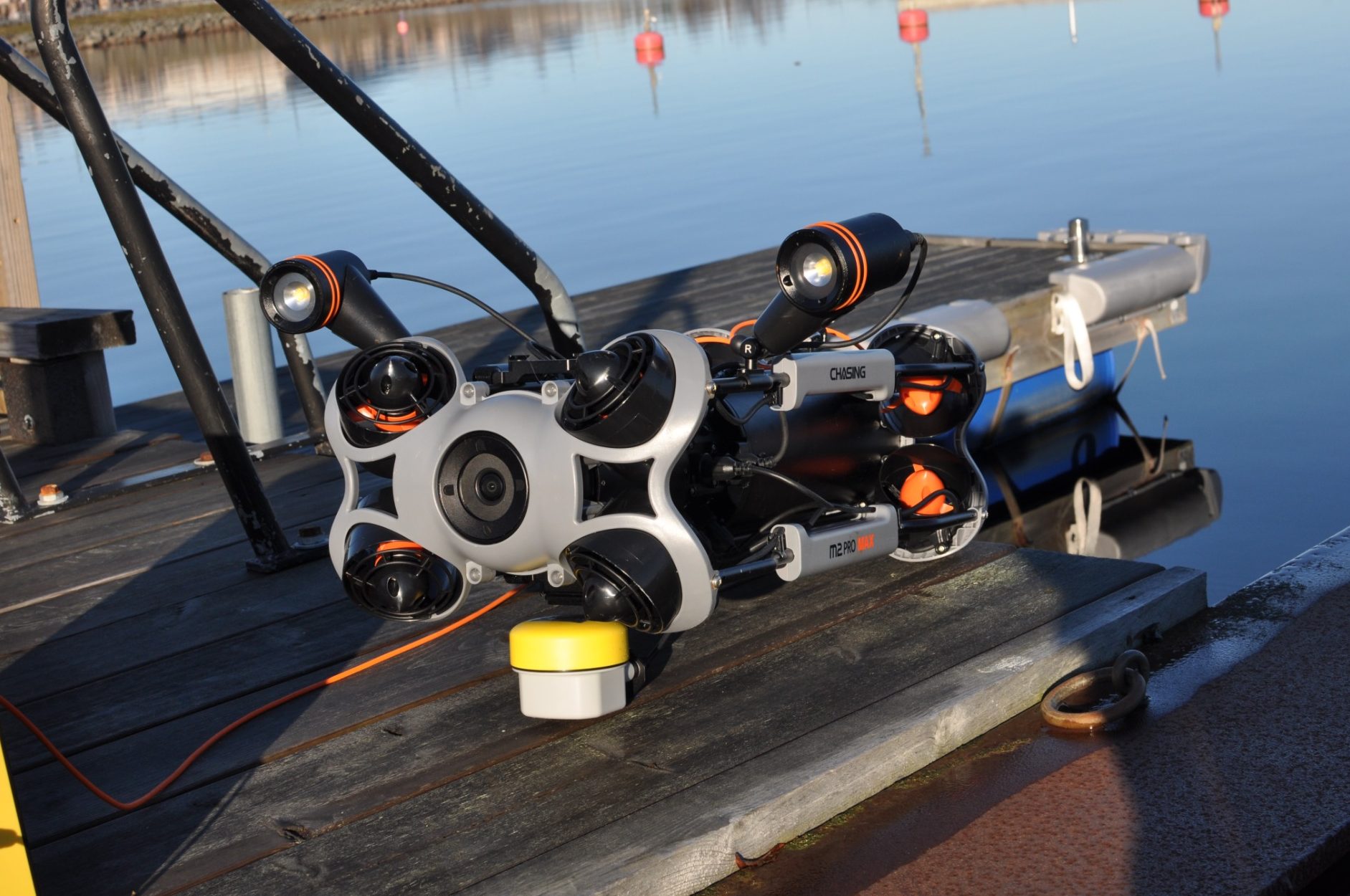 Rov Chasing m2 max pro